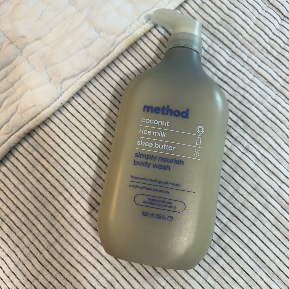 Unopened/Unused Method Body Wash Coconut 28 oz